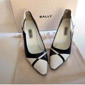 Bally Black White Geometric Leather Pumps 8.5 M Italy